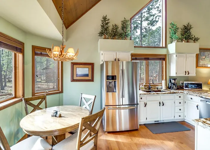 Holiday home Golf, Hike, Explore! Family-friendly Pinetop Haven Indian Pine