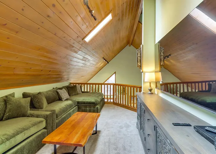 Golf, Hike, Explore! Family-friendly Pinetop Haven Holiday home Indian Pine